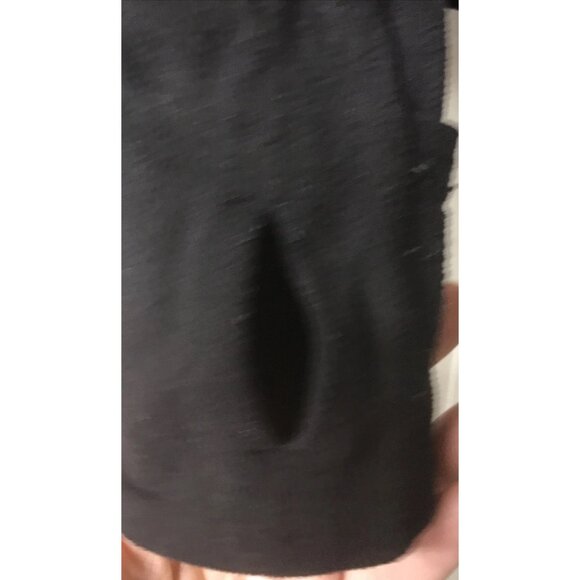 EUC Ivivva LuluLemon Athletica Long Sleeve Shirt Sz 10 Black 1/4 Zip Fold Mitts - Picture 8 of 10